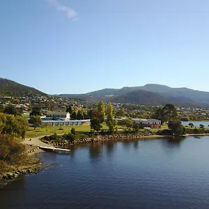 http://riverfront-motel-villas.top-hotels-hobart.com